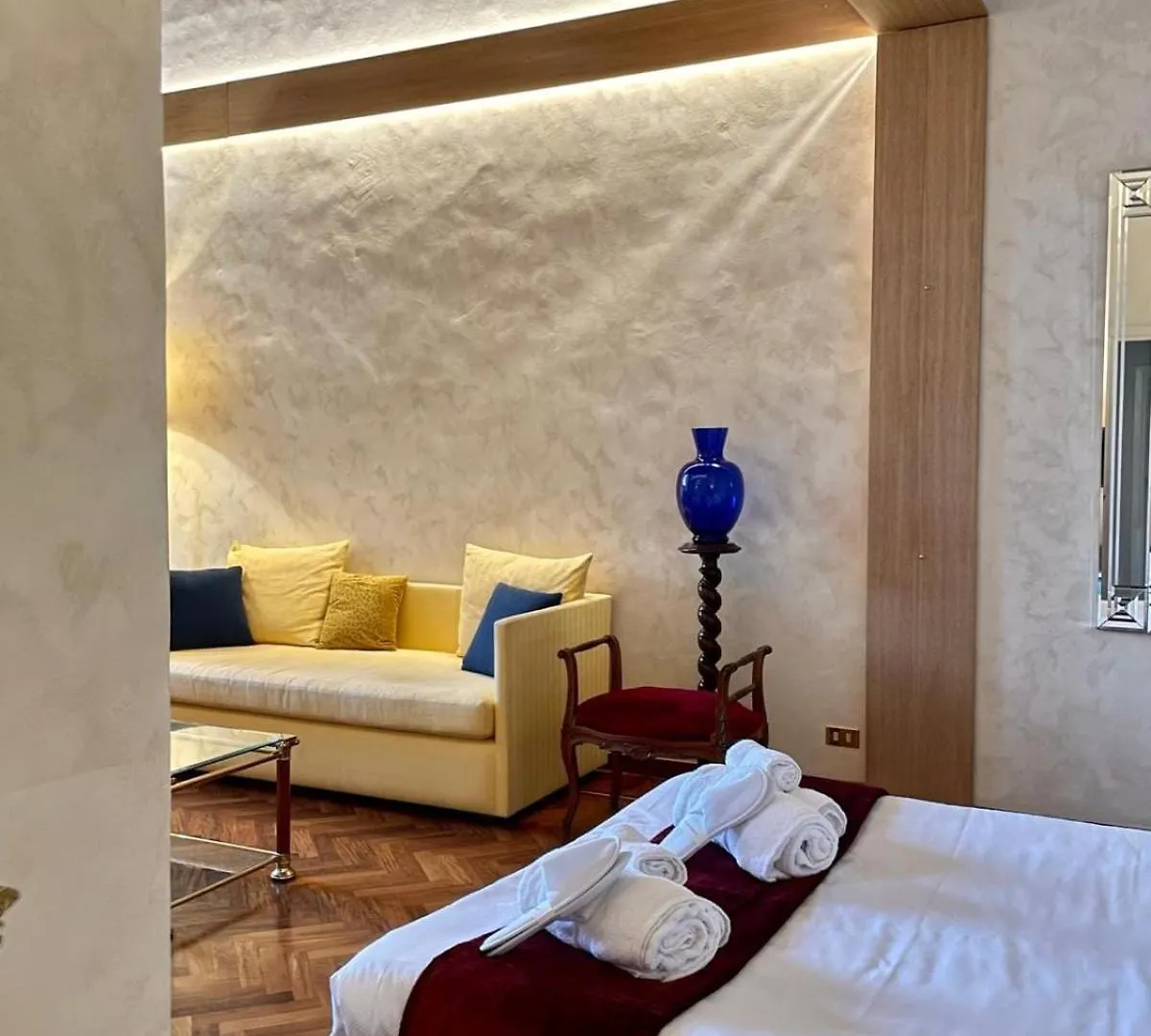 דירות רומא Bellavista Super 8 Piazza Del Popolo
